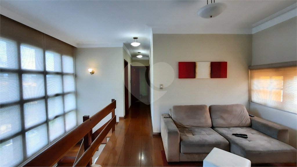 Sobrado à venda com 4 quartos, sendo 1 suíte, em Barro Branco (zona Norte), São Paulo, SP