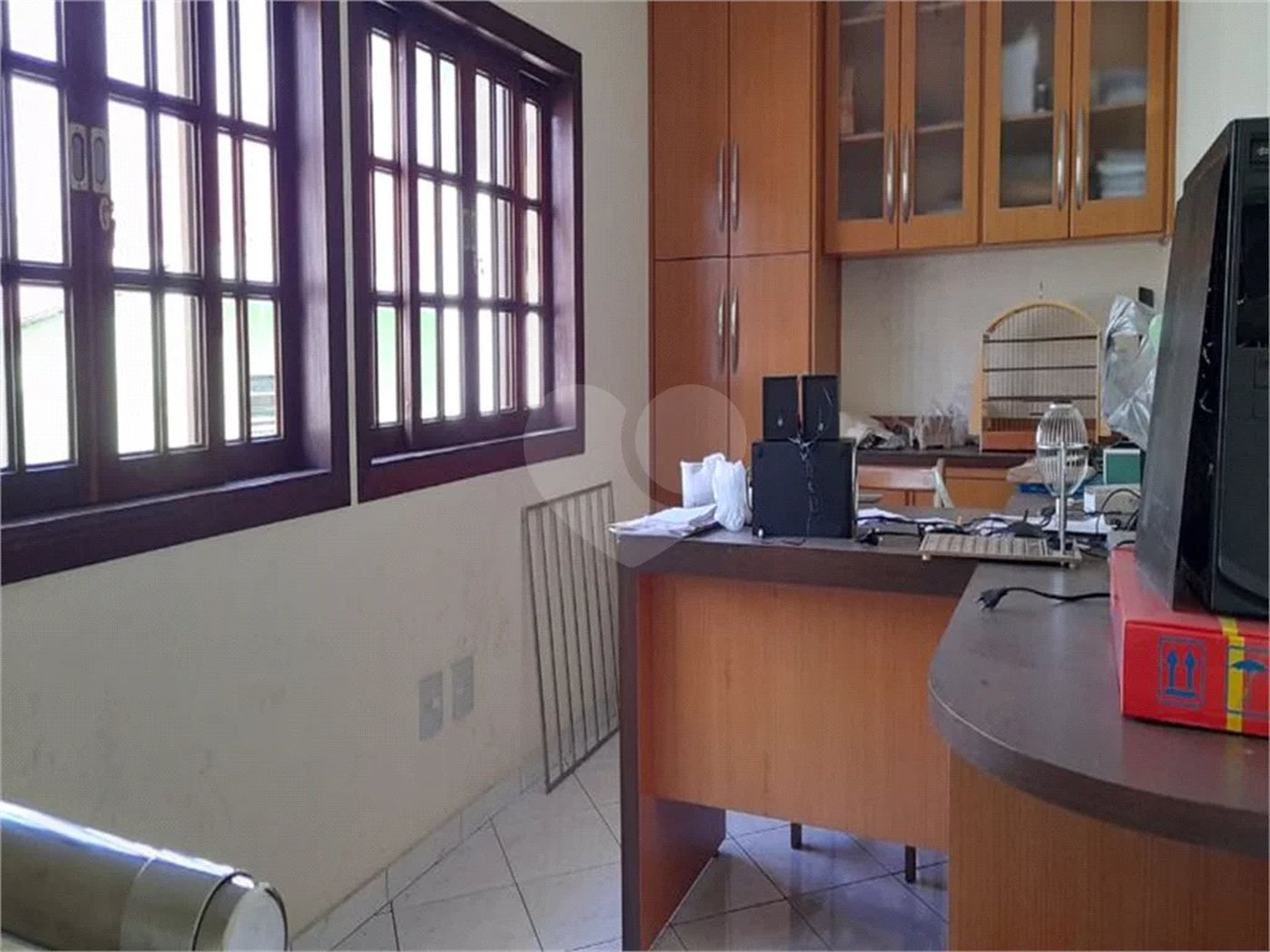 Sobrado à venda com 3 suítes em Vila Romero, São Paulo, SP