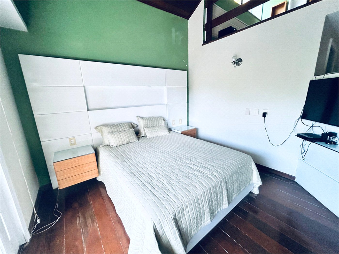 Casa à venda com 8 quartos, sendo 7 suítes, em Barra da Tijuca, Rio de Janeiro, RJ
