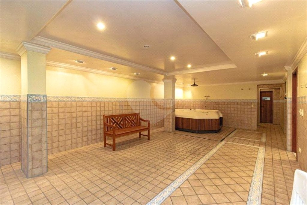 Apartamento à venda com 3 suítes em Jardim Parque Morumbi, São Paulo, SP