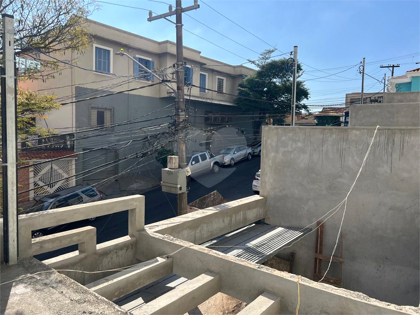 Sobrado à venda com 3 suítes em Santa Teresinha, São Paulo, SP