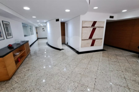 Apartamento à venda com 3 quartos, sendo 1 suíte, em Vila Mariana, São Paulo, SP