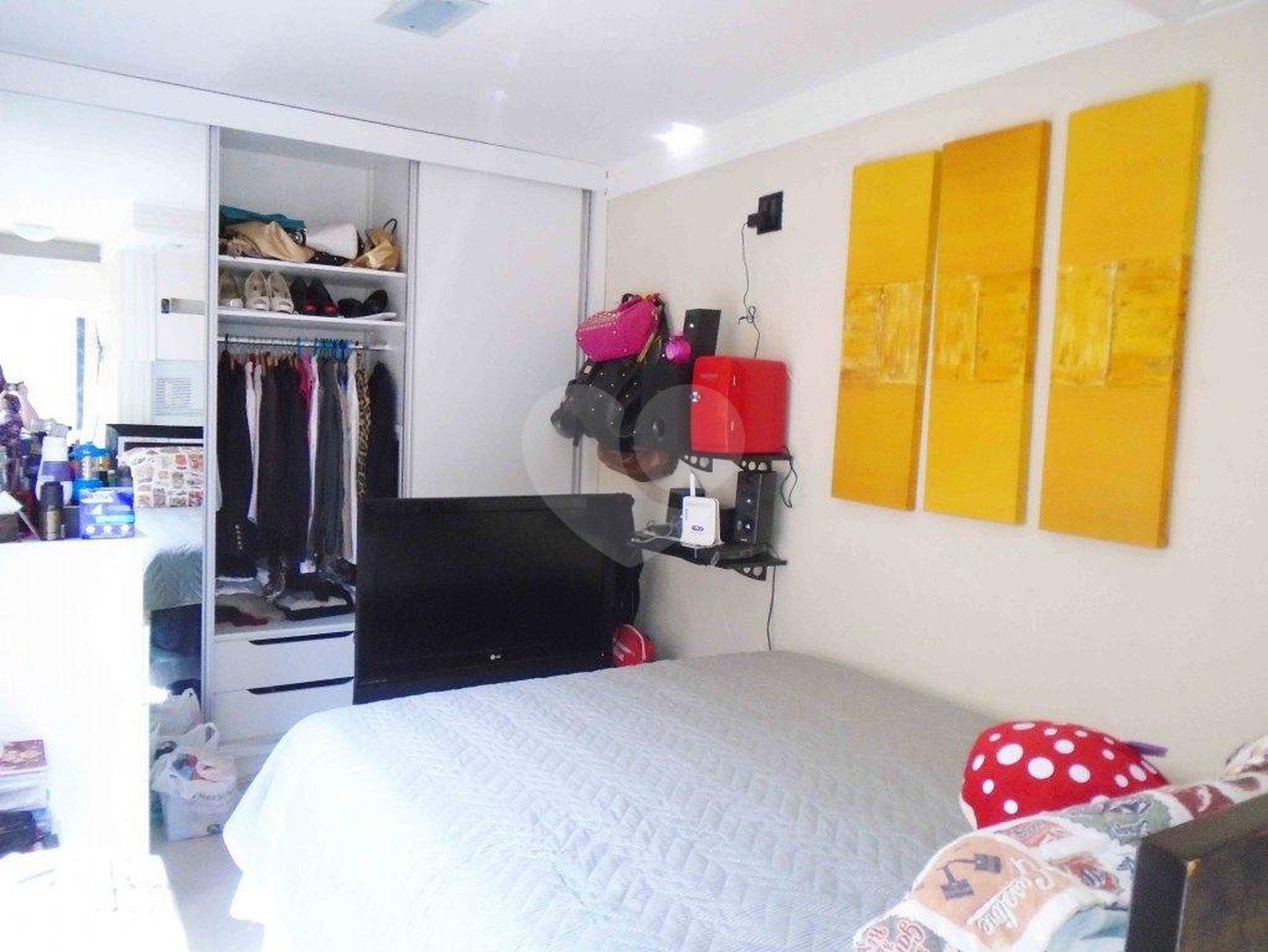 Casa à venda com 5 quartos, sendo 2 suítes, em Jardim Prudência, São Paulo, SP