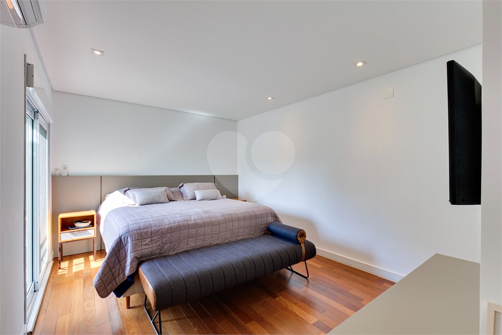 Casa à venda com 3 quartos, sendo 2 suítes, no condomínio Paço da Boa Vista, São Paulo - SP
