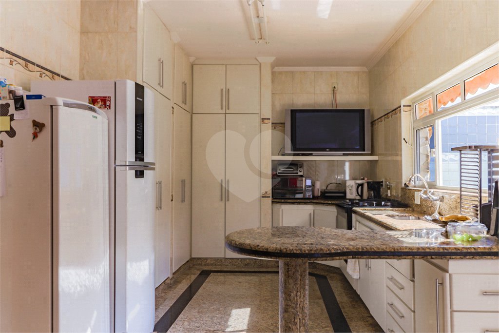 Casa Térrea à venda com 4 suítes em Alto da Lapa, São Paulo, SP