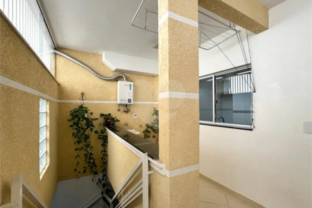 Casa à venda com 3 suítes em Água Fria, São Paulo, SP
