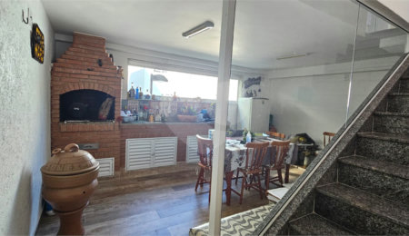 Sobrado à venda com 3 quartos, sendo 1 suíte,  em Vila Regente Feijó, São Paulo, SP