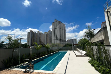 Apartamento à venda com 3 quartos, sendo 1 suíte, no Centro, São Bernardo do Campo, SP