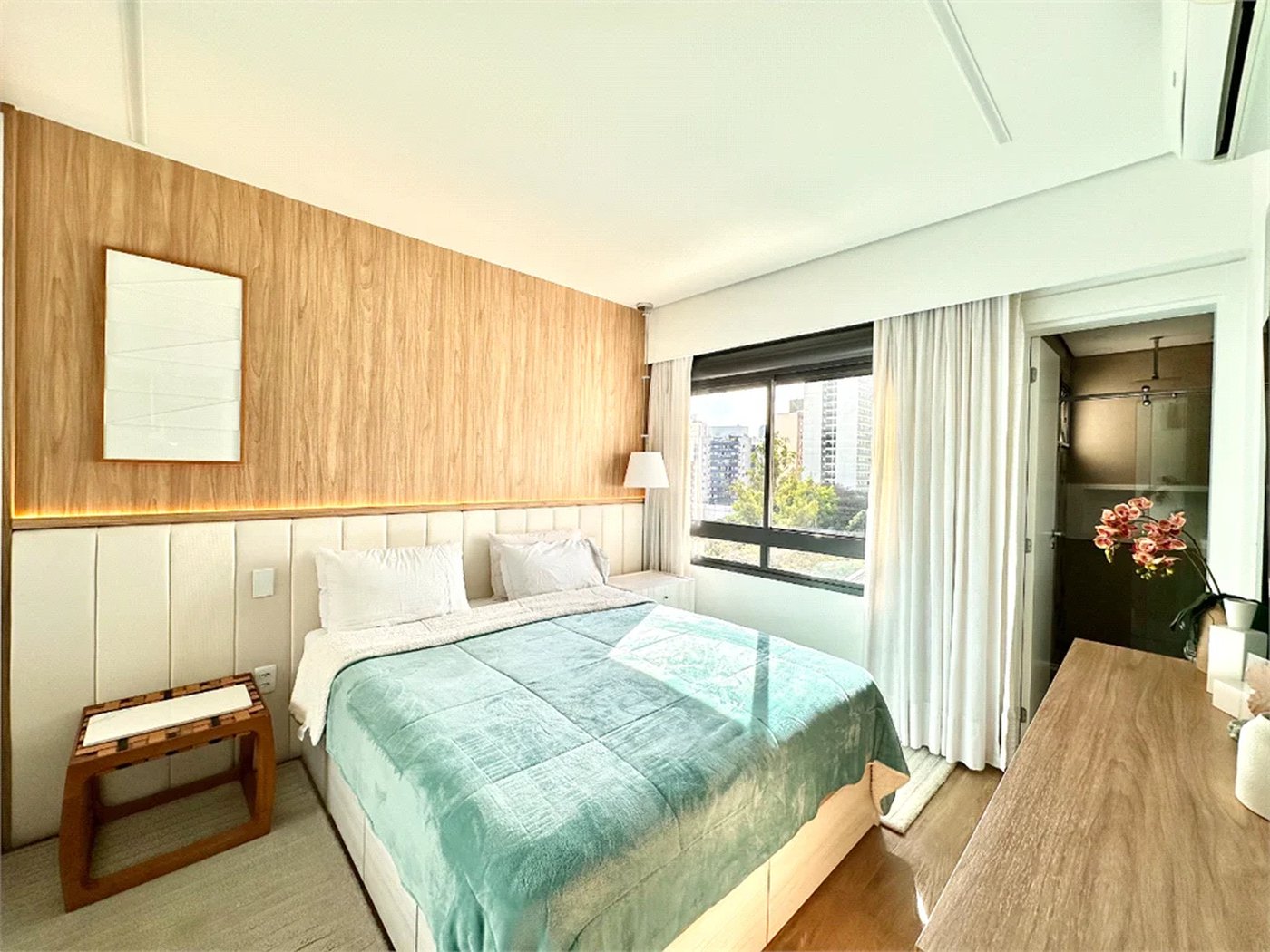Apartamento à venda com 2 quartos, sendo 1 suíte,  em Cerqueira César, São Paulo, SP