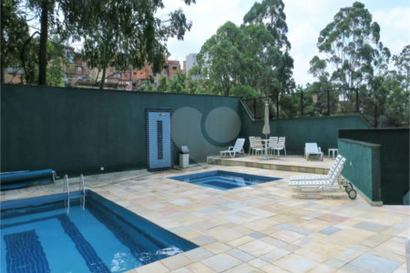 Apartamento à venda com 3 quartos, sendo 2 suítes, em Jardim Parque Morumbi, São Paulo, SP