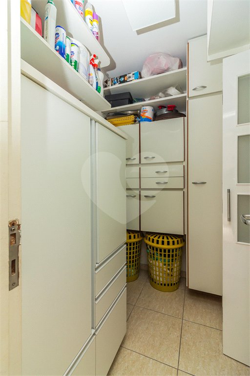 Casa à venda com 3 quartos, sendo 1 suíte, no condomínio Villaggio Di Firenze, São Paulo - SP