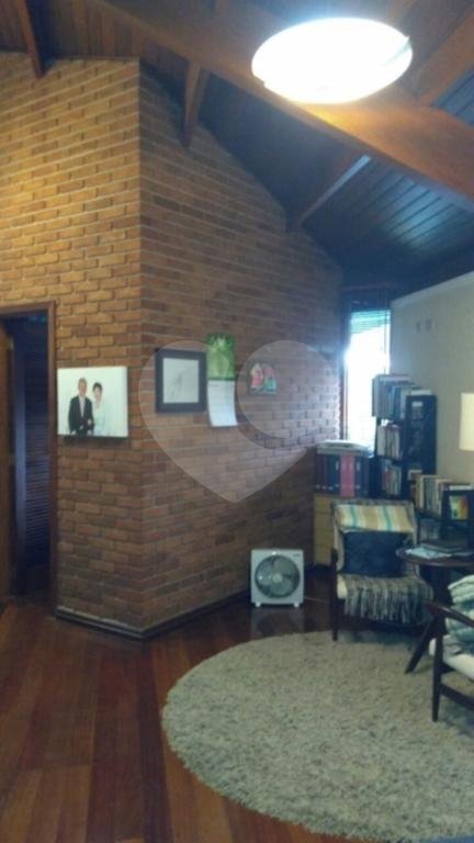Casa Térrea à venda com 4 suítes em Jardim Floresta, São Paulo, SP