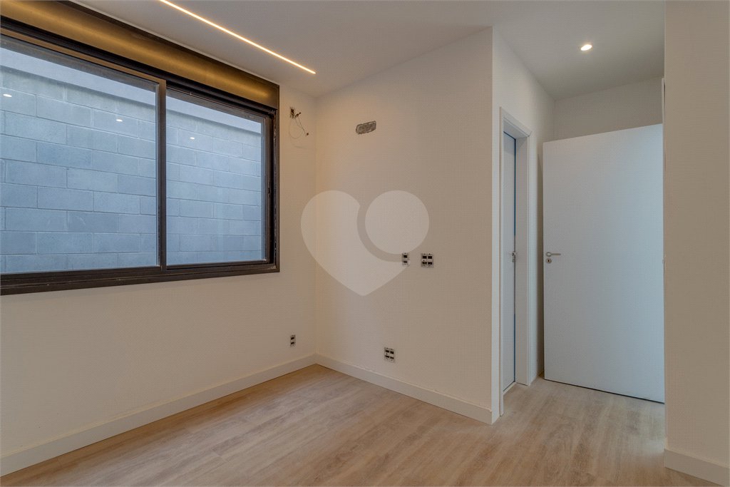 Casa à venda com 2 suítes no condomínio Vila Marathona, São Paulo - SP