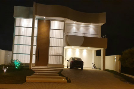 Casa à venda com 3 quartos, sendo 2 suítes, no condomínio Alphaville Nova Esplanada 4, Votorantim - SP