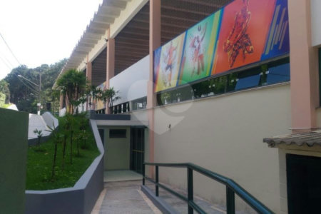 Casa à venda com 5 suítes em Arujázinho I, Ii e Iii, Arujá, SP