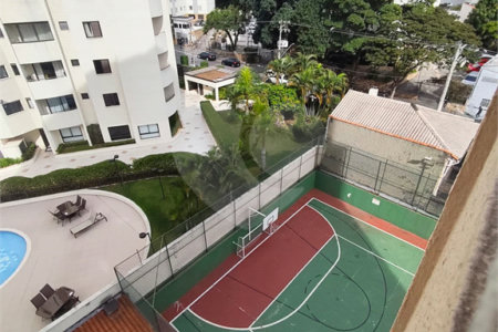 Apartamento à venda com 3 quartos, sendo 1 suíte,  em Vila Monumento, São Paulo, SP
