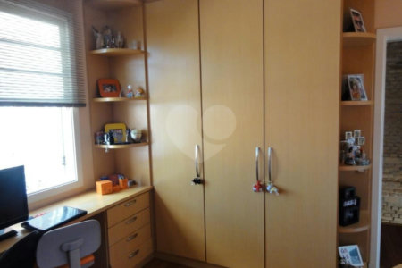 Sobrado à venda com 3 quartos, sendo 1 suíte, em Jardim São Paulo(zona Norte), São Paulo, SP