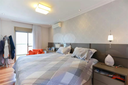 Apartamento à venda com 4 suítes em Santana, São Paulo, SP