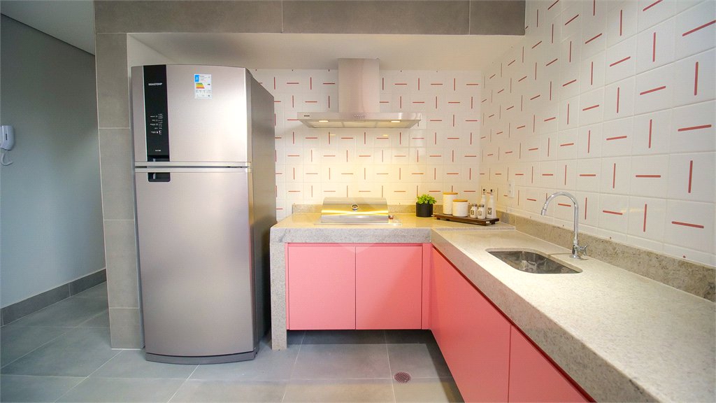 Apartamento à venda com 4 suítes em Jardim das Acácias, São Paulo, SP