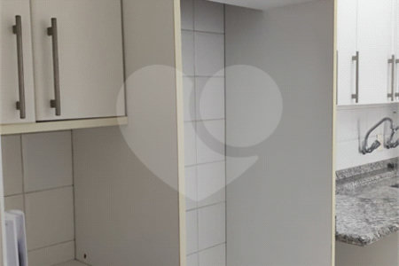 Apartamento à venda com 3 quartos, sendo 1 suíte, em Vila Guarani (z Sul), São Paulo, SP