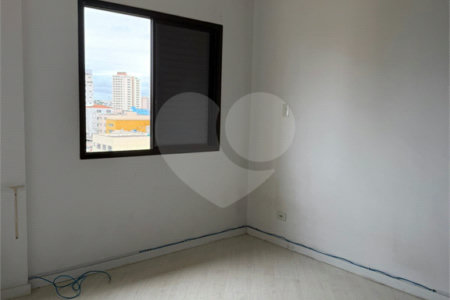 Apartamento à venda com 3 quartos, sendo 1 suíte, no Centro, Suzano, SP