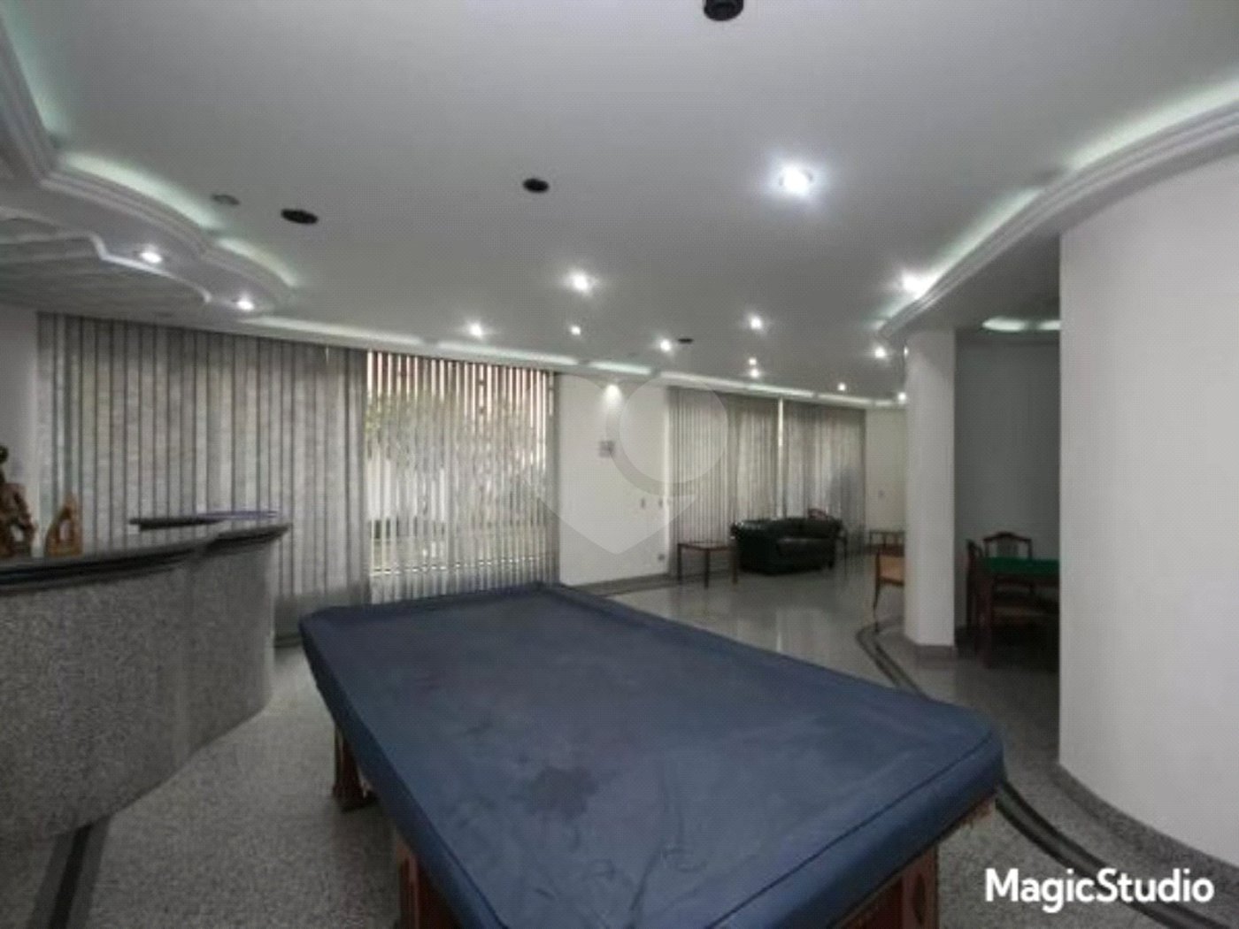 Apartamento à venda com 3 suítes em Vila Regente Feijó, São Paulo, SP