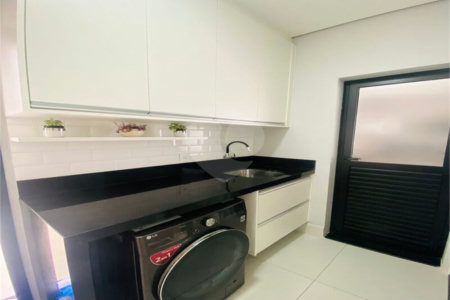 Casa à venda com 3 quartos, sendo 1 suíte,  no condomínio Mantova, Indaiatuba - SP