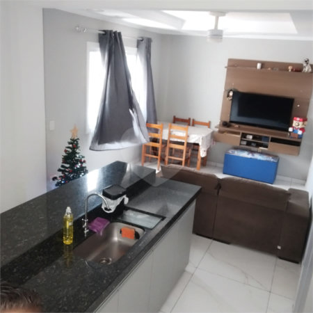 Apartamento à venda com 2 quartos em Maracanã, Praia Grande, SP