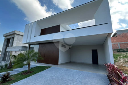 Casa à venda com 3 suítes no condomínio Residencial London Park, Indaiatuba - SP