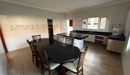 Casa à venda com 2 quartos, sendo 1 suíte,  no condomínio Residencial Lagos D Icarai, Salto - SP