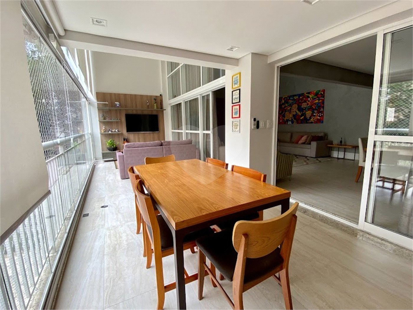 Apartamento à venda com 3 suítes em Vila Suzana, São Paulo, SP