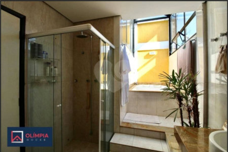 Casa à venda ou para alugar com 4 quartos, sendo 2 suítes, em Brooklin, São Paulo, SP