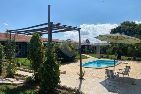 Casa à venda com 4 quartos, sendo 2 suítes,  em Área Rural de São Miguel Arcanjo, São Miguel Arcanjo, SP