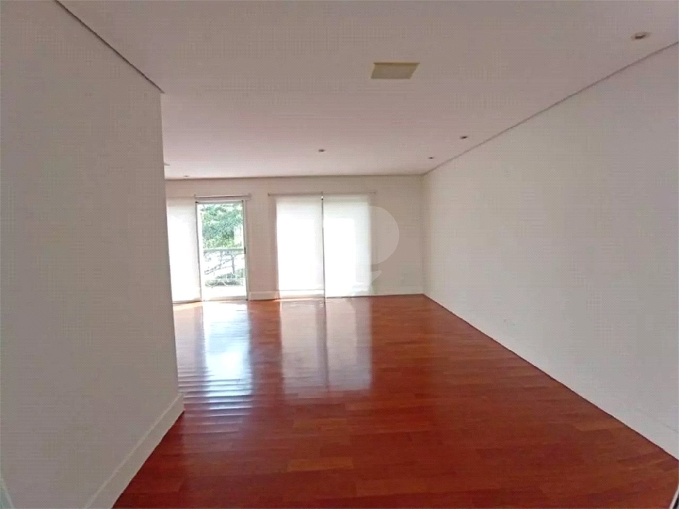 Casa à venda com 3 suítes no condomínio Solares Vila Europa, São Paulo - SP