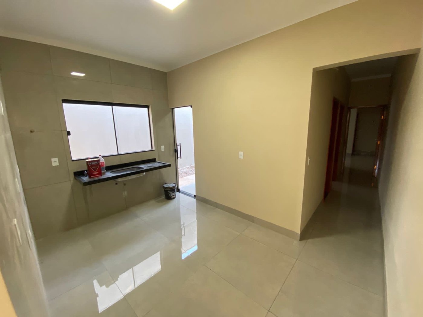 Casa à venda com 2 quartos, sendo 1 suíte,  em Mais Parque, Três Lagoas, MS