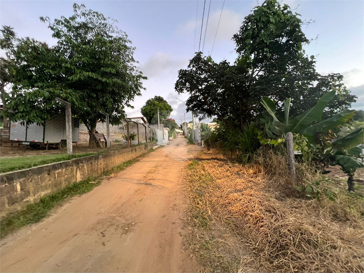 Terreno à venda no Centro, Paraibuna, SP