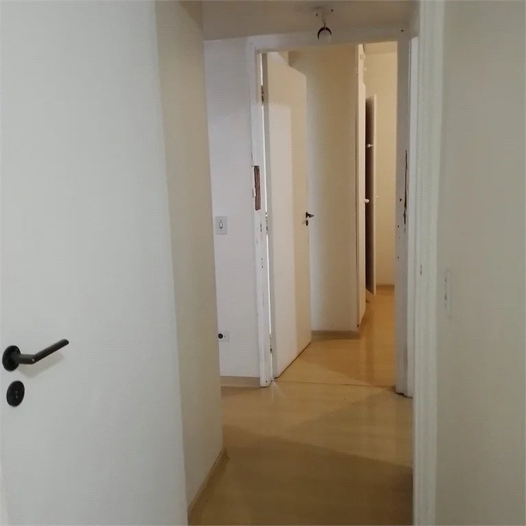 Apartamento à venda com 3 quartos, sendo 1 suíte, em Pinheiros, São Paulo, SP