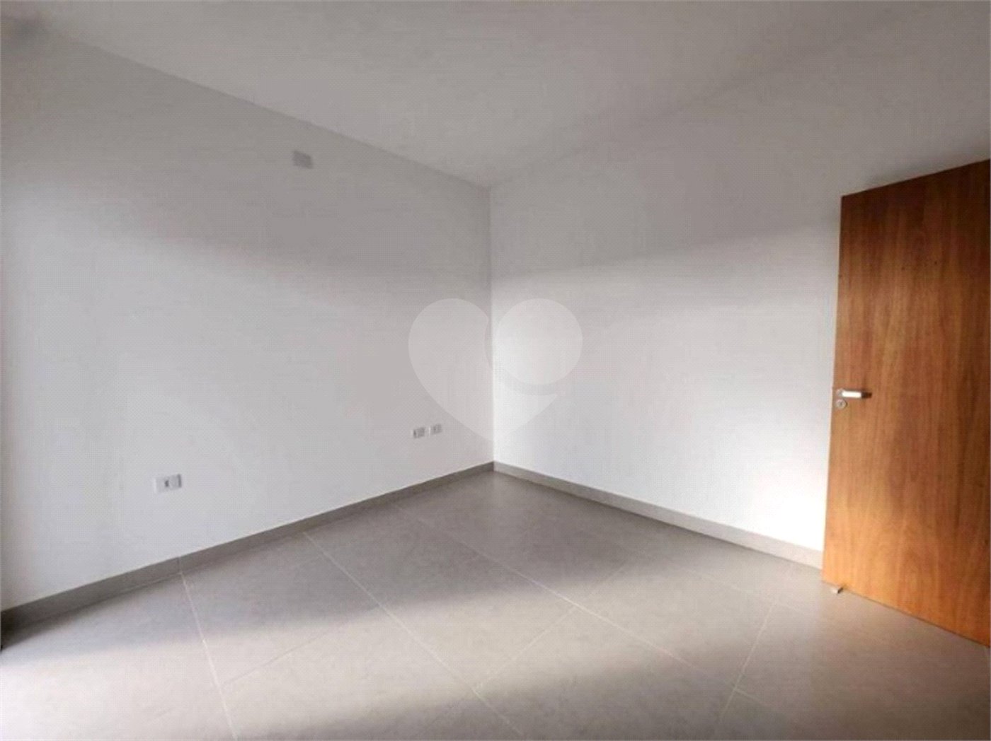 Casa à venda com 3 suítes no condomínio Residencial Jardim Primavera Louveira, Louveira - SP