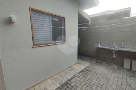 CASA TÉRREA EM ATIBAIA 2 DORMITÓRIOS EM CONDOMÍNIO FECHADO