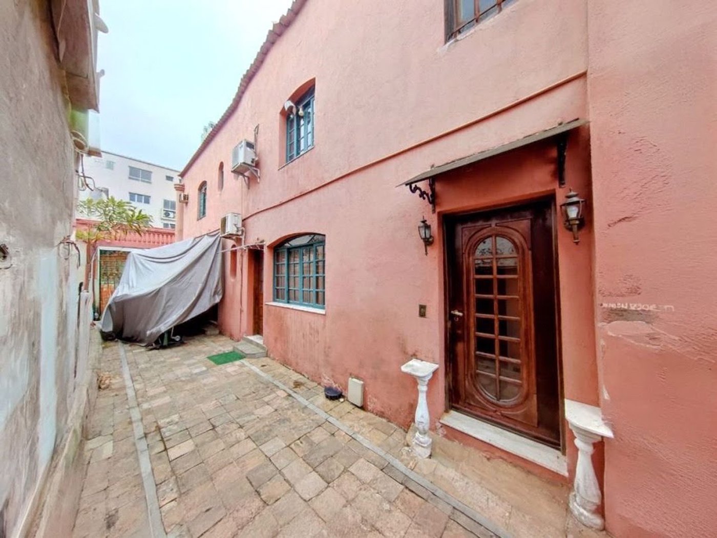 Casa com 7 dormitórios, 249 m² - venda por R$ 2.235.000,00 ou aluguel por R$ 15.000,00 - Gonzaga - Santos/SP