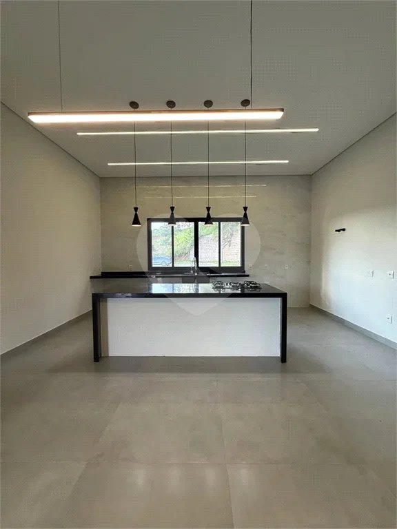 Casa à venda com 3 quartos, sendo 2 suítes, no condomínio Terra Caxambu, Jundiaí - SP