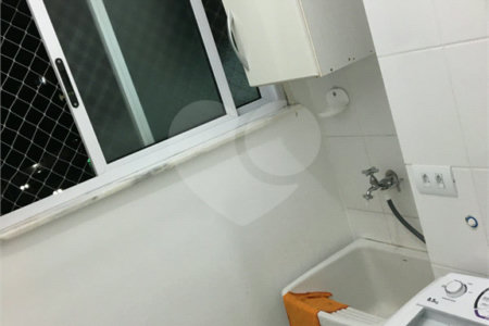 Apartamento à venda com 3 quartos, sendo 1 suíte, em Parque Residencial Aquarius, São José dos Campos, SP