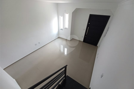 Sobrado à venda com 2 quartos, sendo 1 suíte, em Jardim Patente Novo, São Paulo, SP