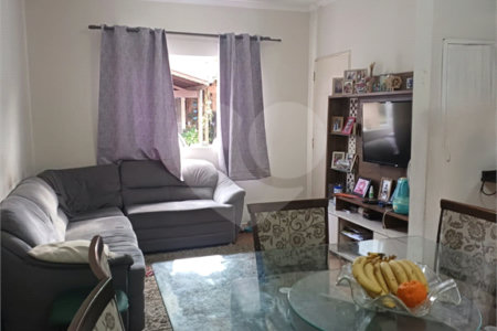 Casa à venda com 3 quartos, sendo 1 suíte,  no condomínio Altos de Poa, Poá - SP