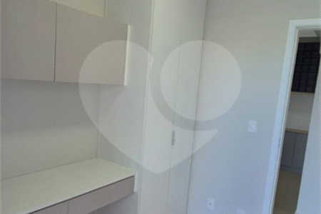 Apartamento à venda com 3 quartos, sendo 1 suíte, em Parque Campolim, Sorocaba, SP