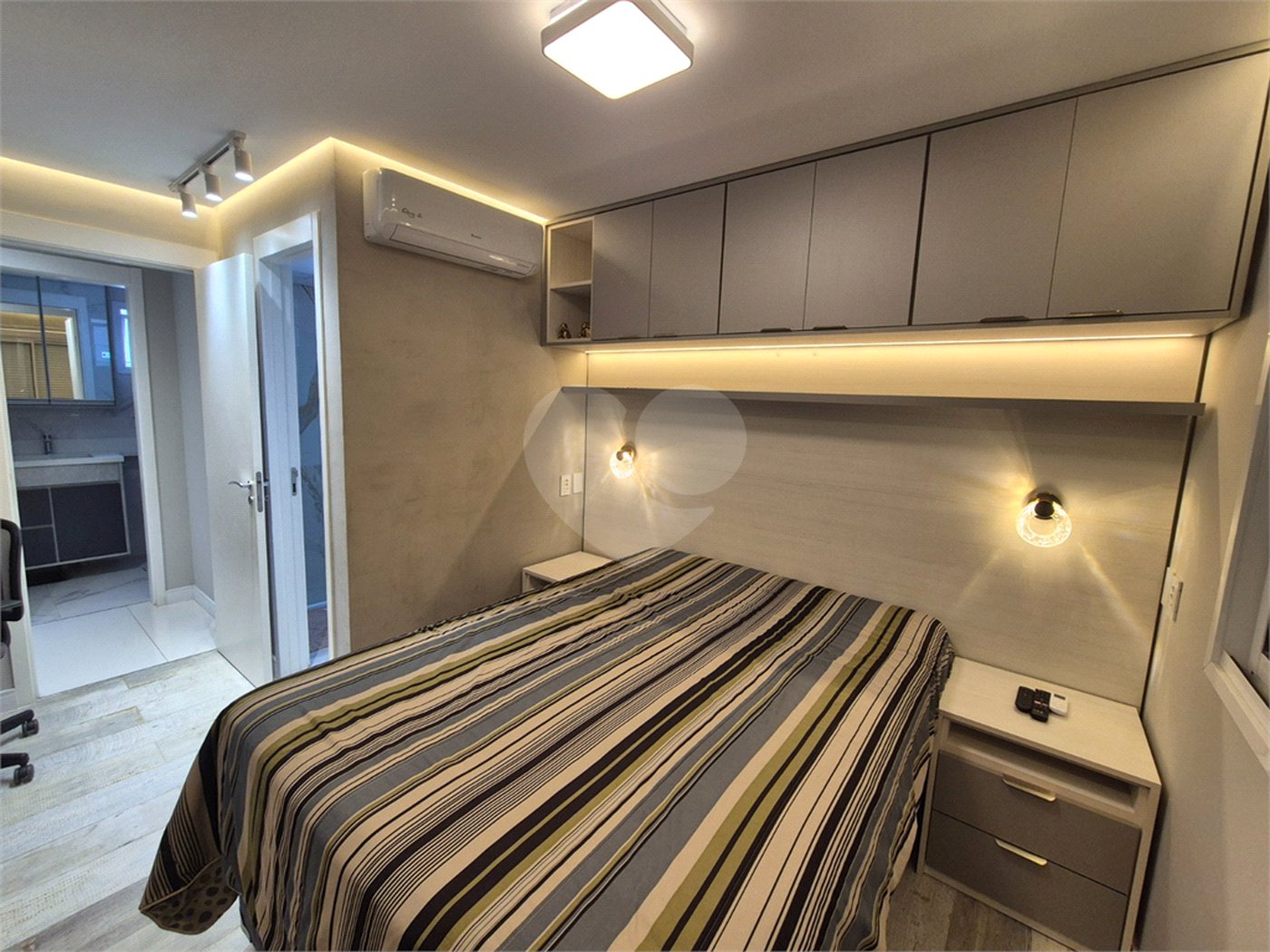 Apartamento à venda com 3 quartos, sendo 2 suítes, em Jardim Caboré, São Paulo, SP