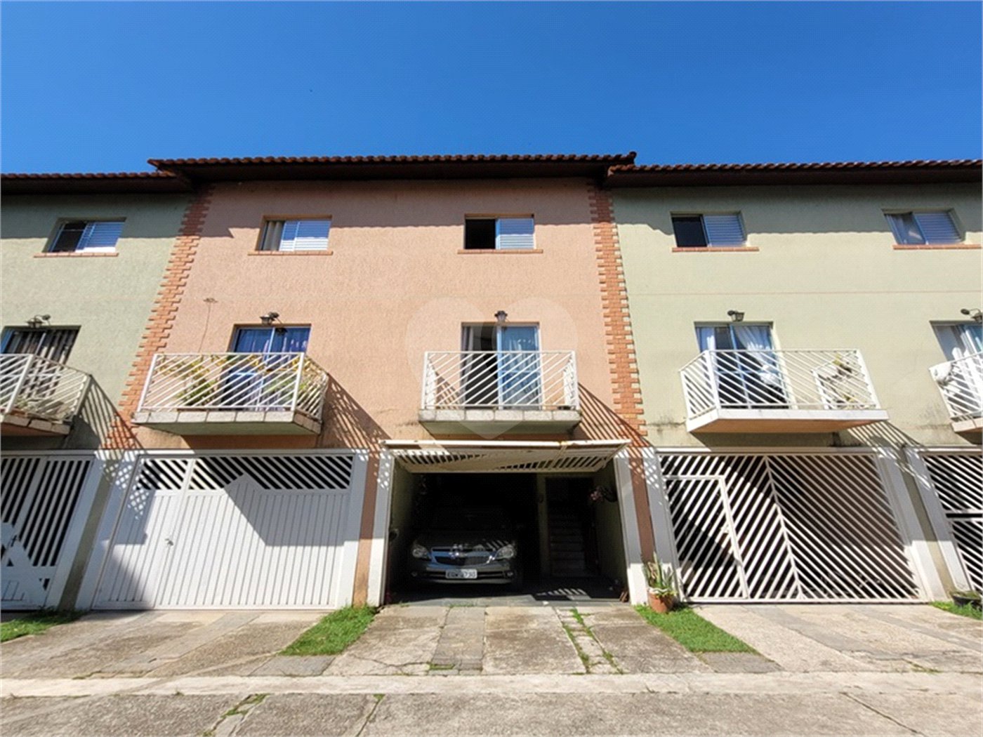 Casa à venda com 2 quartos no condomínio Residencial Zett, São Paulo - SP