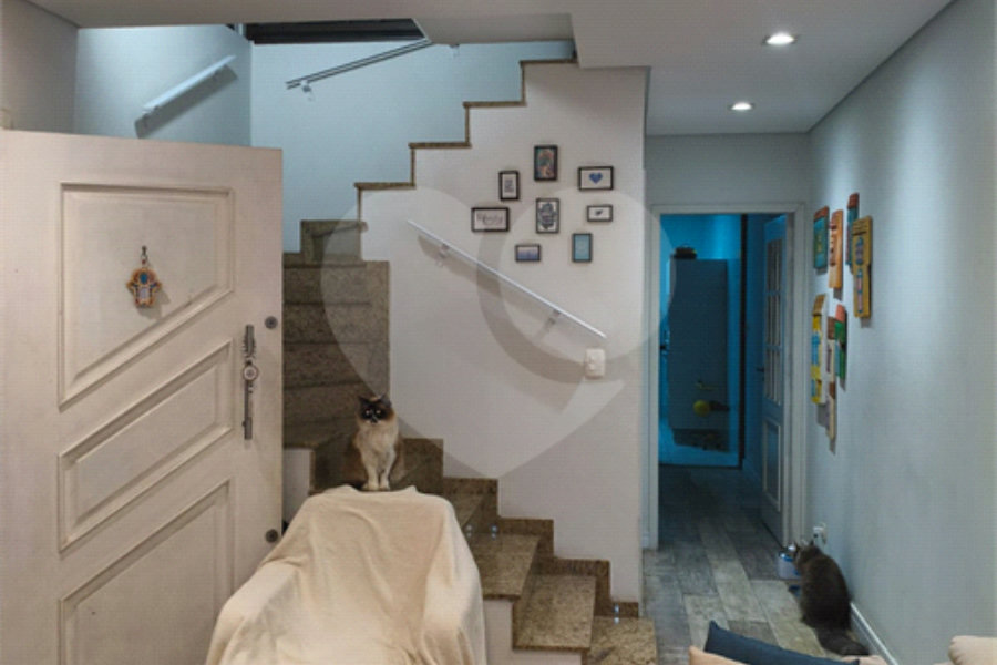 Sobrado à venda com 3 quartos, sendo 1 suíte, em Vila Prudente, São Paulo, SP