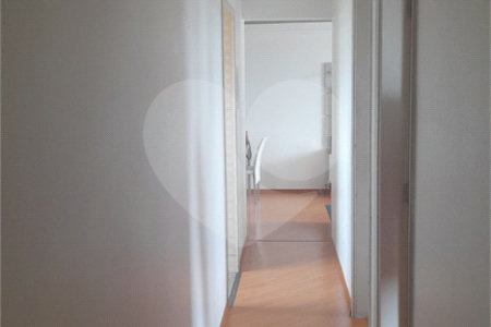 Apartamento à venda com 3 quartos em Vila Constança, São Paulo, SP