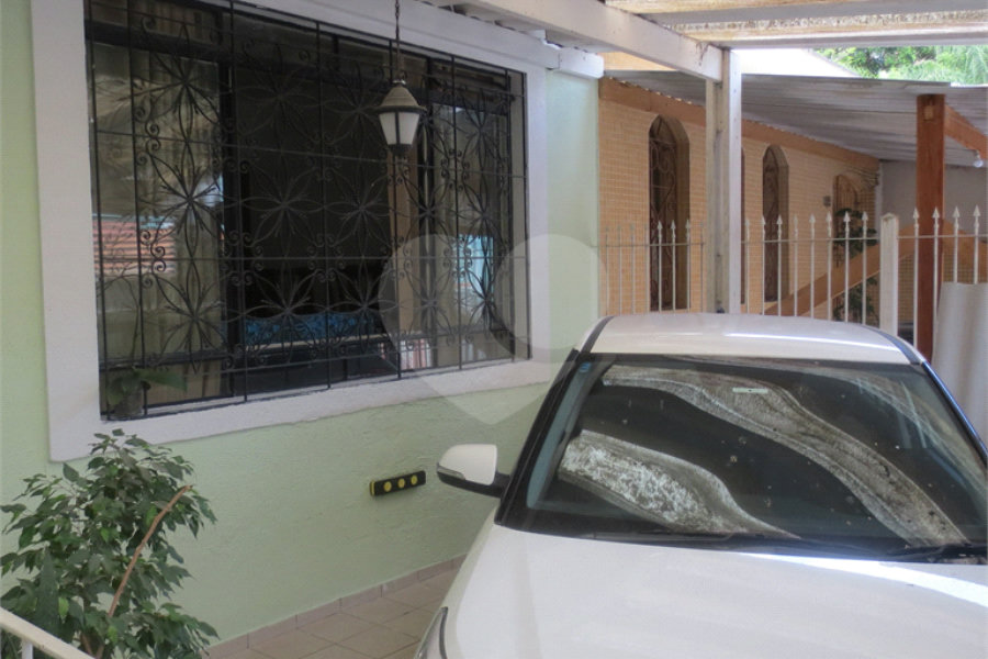 Casa Térrea à venda com 4 quartos, sendo 1 suíte, em Saúde, São Paulo, SP